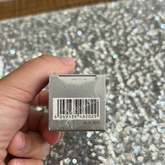 M. Asam VINOLIFT LIPOPEARLS Eye Cream - Picture 6 of 6